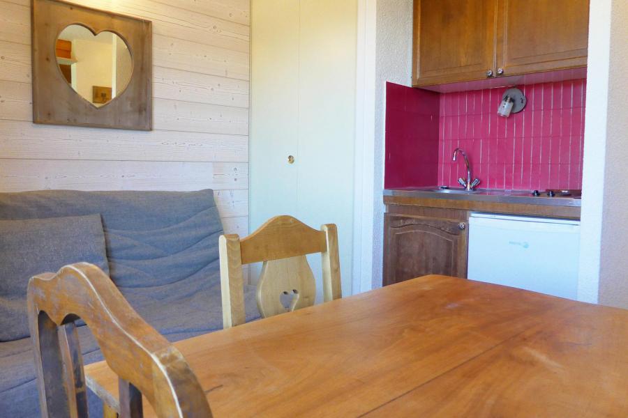 Ski verhuur Studio 3 personen (034) - Résidence Mont Vallon - Méribel-Mottaret - Woonkamer