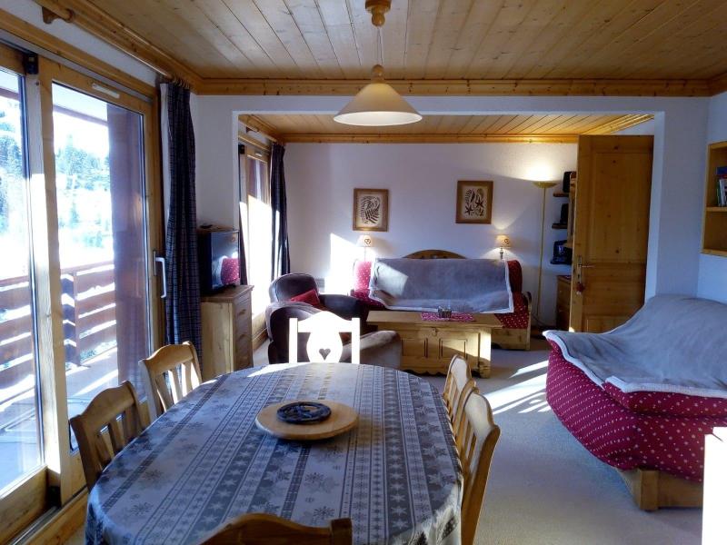 Rent in ski resort 3 room apartment cabin 7 people (021) - Résidence Moraine - Méribel-Mottaret - Table