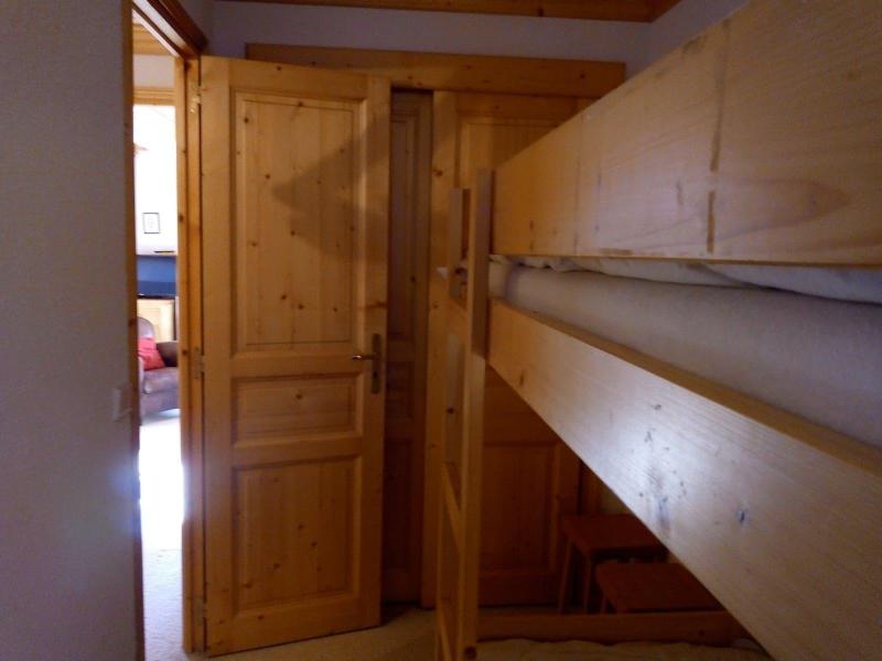 Location au ski Appartement 2 pièces cabine 7 personnes (021) - Résidence Moraine - Méribel-Mottaret - Lits superposés
