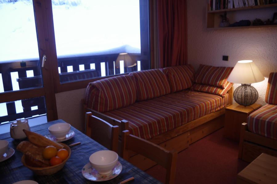 Ski verhuur Appartement 2 kamers 5 personen (021) - Résidence Nantchu - Méribel-Mottaret - Woonkamer