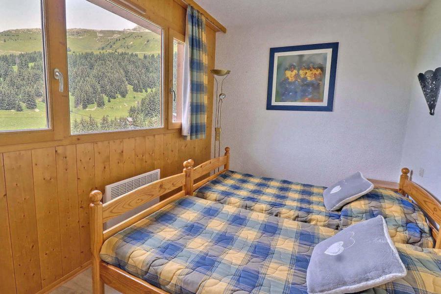 Rent in ski resort 2 room apartment 4 people (417) - Résidence Plein Soleil - Méribel-Mottaret - Bedroom