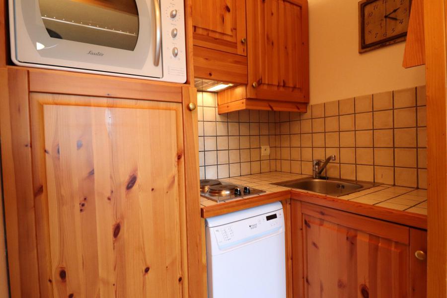 Rent in ski resort 2 room apartment 4 people (417) - Résidence Plein Soleil - Méribel-Mottaret - Kitchenette