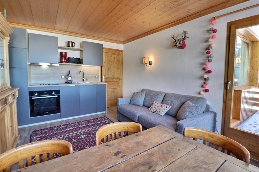 Rent in ski resort 3 room apartment cabin 6 people (911) - Résidence Plein Soleil - Méribel-Mottaret - Living room