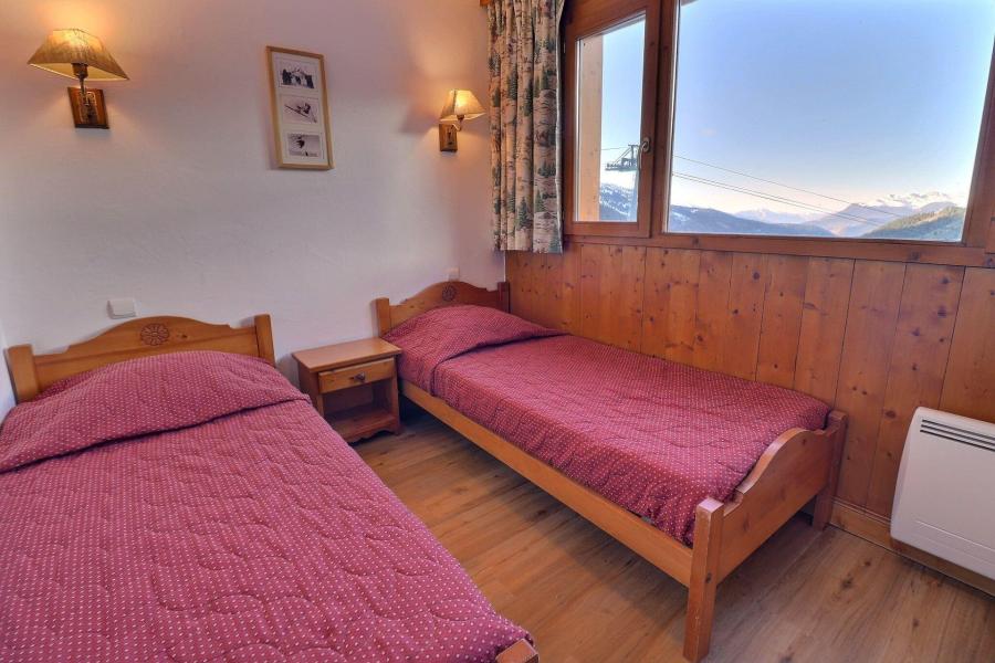 Ski verhuur Appartement 2 kamers 4 personen (818) - Résidence Plein Soleil - Méribel-Mottaret - Kamer