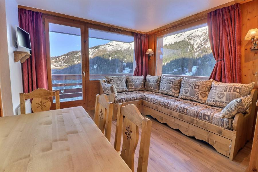 Ski verhuur Appartement 2 kamers 4 personen (818) - Résidence Plein Soleil - Méribel-Mottaret - Woonkamer