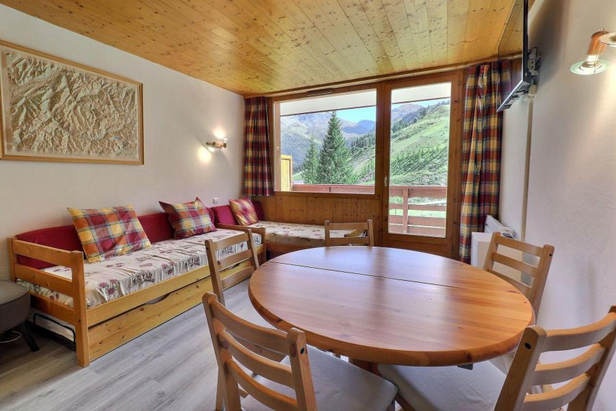 Ski verhuur Appartement 2 kamers 5 personen (808) - Résidence Plein Soleil - Méribel-Mottaret - Woonkamer