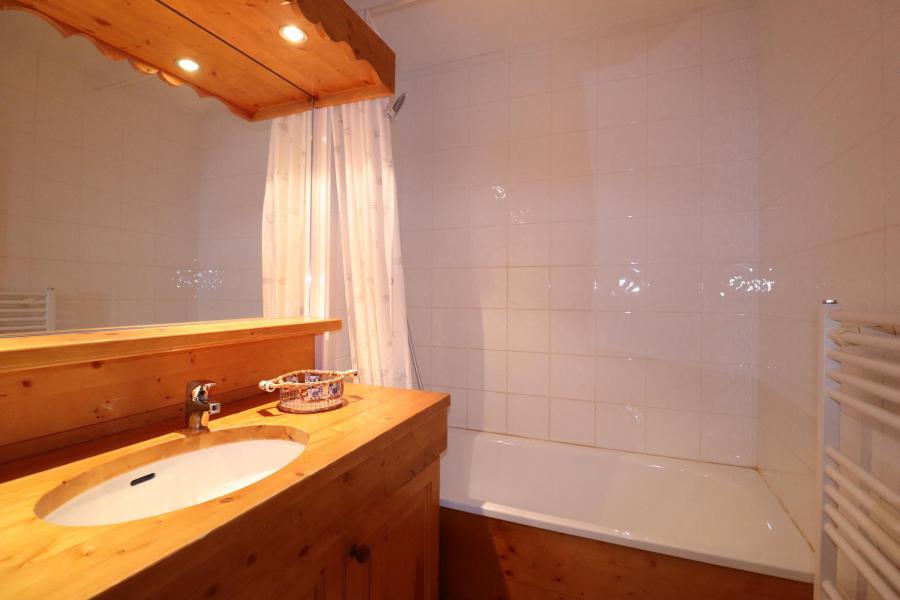 Location au ski Appartement 2 pièces 5 personnes (1104) - Résidence Plein Soleil - Méribel-Mottaret - Salle de bain