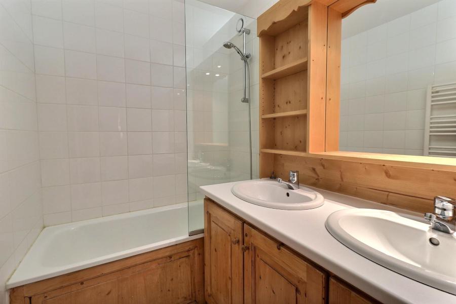 Location au ski Appartement 2 pièces 5 personnes (808) - Résidence Plein Soleil - Méribel-Mottaret - Salle de bain