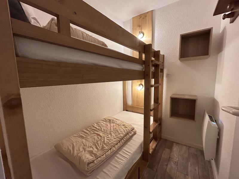 Ski verhuur Appartement 2 kabine kamers 5 personen (802) - Résidence Pralin - Méribel-Mottaret