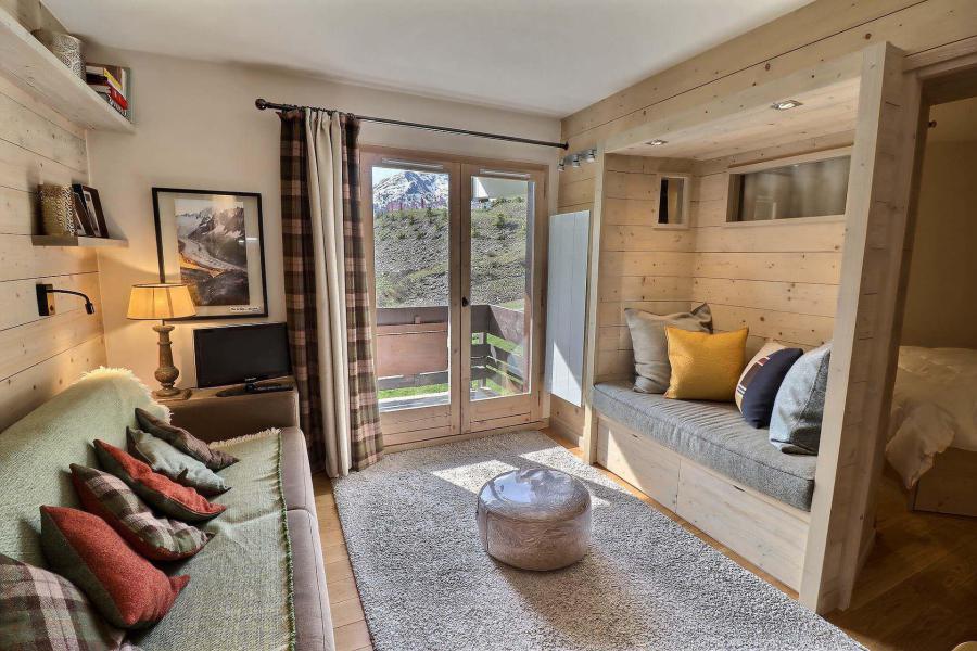 Rent in ski resort 3 room apartment 7 people (011) - Résidence Provères - Méribel-Mottaret - Living room