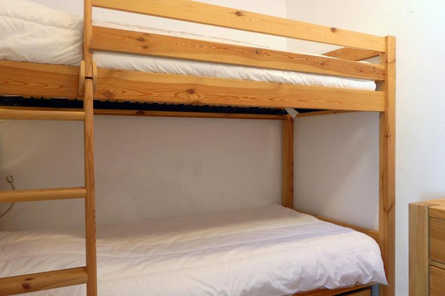 Skiverleih Duplex Wohnung 3 Zimmer Kabine 8 Personnen (071) - Résidence Provères - Méribel-Mottaret - Offener Schlafbereich