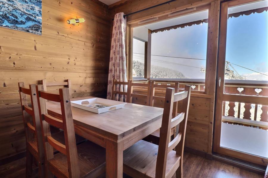 Аренда на лыжном курорте Апартаменты 3 комнат 6 чел. (022) - Résidence Vanoise - Méribel-Mottaret
