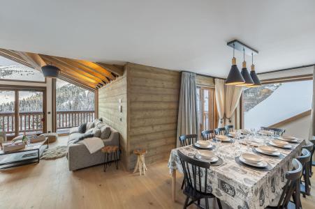 Rent in ski resort 6 room semi-detached chalet cabin 10 people - Chalet Marmotte - Méribel-Mottaret - Living room