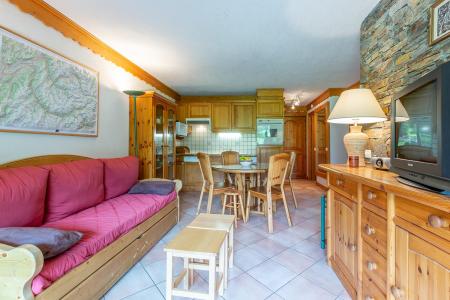 Rent in ski resort 2 room apartment cabin 6 people (004) - Résidence Alpages A - Méribel-Mottaret - Living room