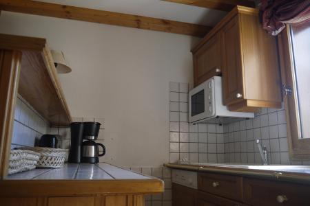 Rent in ski resort 3 room apartment cabin 8 people (003) - Résidence Alpages B - Méribel-Mottaret