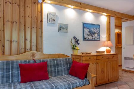 Rent in ski resort 4 room apartment cabin 8 people (002) - Résidence Alpages D - Méribel-Mottaret