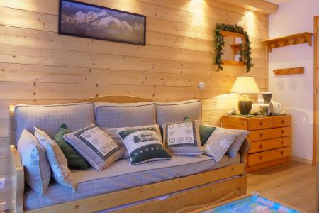 Ski verhuur Appartement 2 kamers bergnis 6 personen (C05) - Résidence Alpinéa - Méribel-Mottaret - Woonkamer