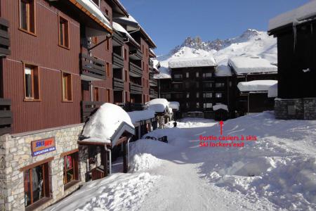 Rent in ski resort Résidence Arc en Ciel - Méribel-Mottaret - Winter outside