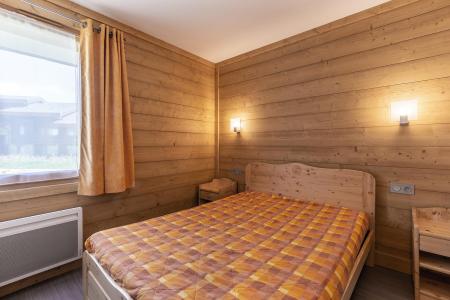 Skiverleih 2-Zimmer-Holzhütte für 7 Personen (022) - Résidence Arpasson - Méribel-Mottaret - Doppelbett