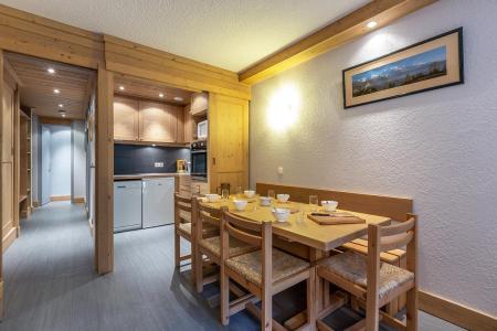 Location au ski Appartement 3 pièces cabine 7 personnes (067) - Résidence Arpasson - Méribel-Mottaret - Séjour