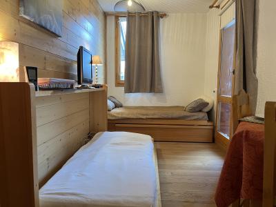 Rent in ski resort Studio 4 people (012) - Résidence Arpasson - Méribel-Mottaret - Apartment
