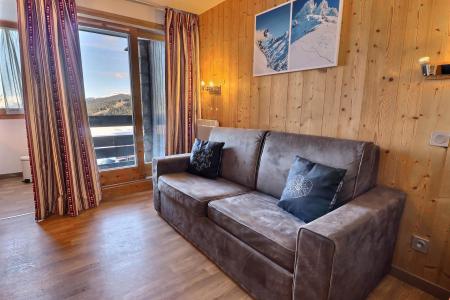 Ski verhuur Appartement 2 kamers 4 personen (A19) - Résidence Creux de l'Ours Rouge - Méribel-Mottaret - Woonkamer