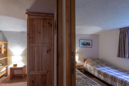 Location au ski Appartement 3 pièces cabine 9 personnes (003) - Résidence Gaillard - Méribel-Mottaret