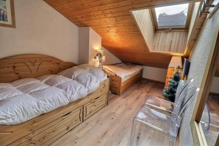 Ski verhuur Appartement 3 kamers 7 personen (018) - Résidence Gentianes - Méribel-Mottaret - Kamer