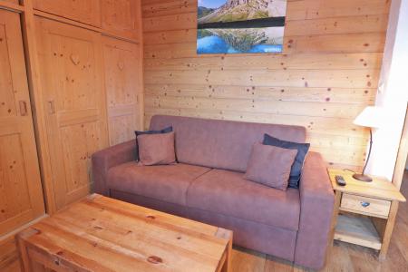 Rent in ski resort Divisible studio 3 people (35) - Résidence Grande Rosière - Méribel-Mottaret - Apartment