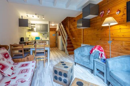 Ski verhuur Appartement duplex 3 kamers 6 personen (E01) - Résidence l'Alpinéa - Méribel-Mottaret - Woonkamer