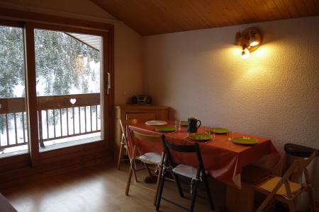 Location au ski Appartement 2 pièces cabine 6 personnes (017) - Résidence l'Olympie II - Méribel-Mottaret - Salle à manger