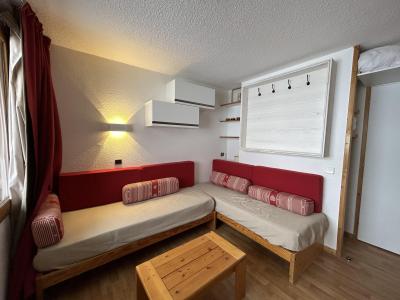 Rent in ski resort Divisible studio 4 people (C11) - Résidence le Candide - Méribel-Mottaret - Apartment