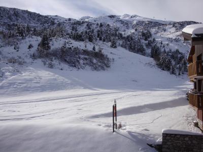 Rent in ski resort Studio 4 people (12) - Résidence le Candide - Méribel-Mottaret - Balcony