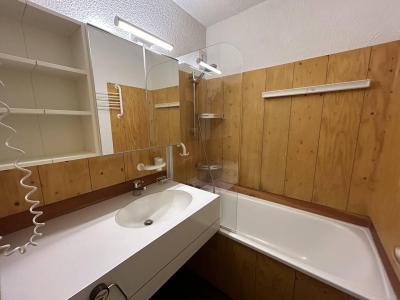 Wynajem na narty Apartament 2 pokojowy z antresolą 6 osób (151) - Résidence le Creux de l'Ours D - Méribel-Mottaret