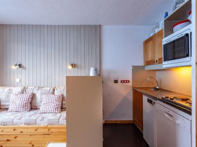 Ski verhuur Appartement 2 kamers 4 personen (075) - Résidence le Creux de l'Ours D - Méribel-Mottaret - Woonkamer