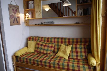 Rent in ski resort Studio mezzanine 4 people (F07) - Résidence le Lac Blanc - Méribel-Mottaret