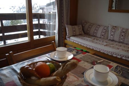 Location au ski Studio coin montagne 4 personnes - Résidence le Lac Blanc - Méribel-Mottaret - Séjour