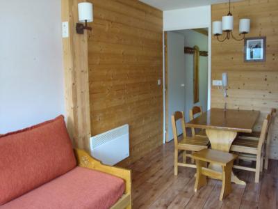 Ski verhuur Studio bergnis 4 personen (308) - Résidence le Plan du Lac - Méribel-Mottaret - Woonkamer