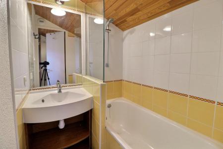 Alquiler al esquí Apartamento 2 piezas cabina duplex para 6 personas (1116) - Résidence le Pralin - Méribel-Mottaret - Bañera