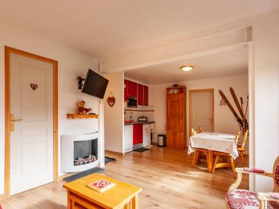 Wynajem na narty Apartament 2 pokojowy z alkową 6 osób (015) - Résidence le Roc de Tougne - Méribel-Mottaret - Pokój gościnny