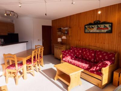 Rent in ski resort 2 room apartment 5 people (401) - Résidence le Ruitor - Méribel-Mottaret - Living room