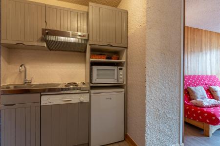 Ski verhuur Appartement 2 kamers 5 personen (302) - Résidence le Ruitor - Méribel-Mottaret - Keukenblok