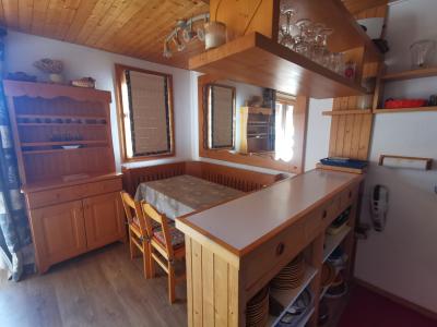 Ski verhuur Appartement 3 kamers bergnis 6 personen (033) - Résidence les Plattières - Méribel-Mottaret - Woonkamer