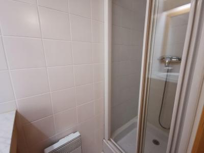 Alquiler al esquí Apartamento 3 piezas cabina para 6 personas (002) - Résidence Moraine - Méribel-Mottaret - Cuarto de ducha