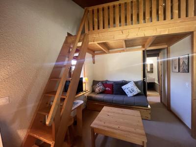 Аренда на лыжном курорте Апартаменты 2 комнат с мезонином 5 чел. (010) - Résidence Nantchu - Méribel-Mottaret