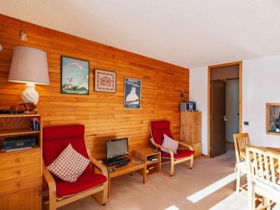 Ski verhuur Appartement 3 kabine kamers 6 personen (009) - Résidence Nantchu - Méribel-Mottaret - Woonkamer