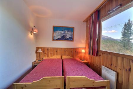 Ski verhuur Appartement 2 kamers 4 personen (418) - Résidence Plein Soleil - Méribel-Mottaret - Cabine