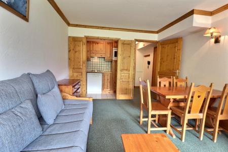 Ski verhuur Appartement 2 kamers 5 personen (1007) - Résidence Plein Soleil - Méribel-Mottaret - Woonkamer