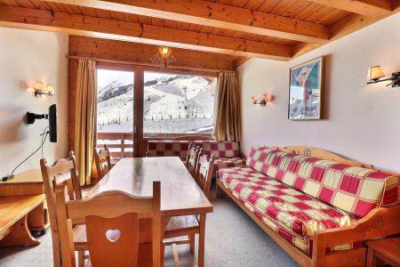 Ski verhuur Appartement 2 kamers mezzanine 6 personen (1203) - Résidence Plein Soleil - Méribel-Mottaret - Woonkamer