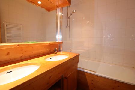 Location au ski Appartement 2 pièces 5 personnes (1105) - Résidence Plein Soleil - Méribel-Mottaret - Salle de bain